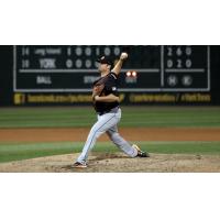 Long Island Ducks pitcher Vin Mazzaro
