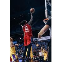 Agua Caliente Clippers forward Johnathan Motley shoots against the South Bay Lakers