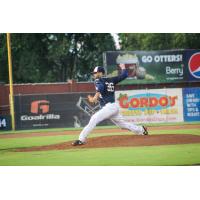 Evansville Otters pitcher Tyler Vail