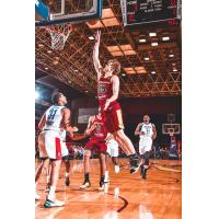 Canton Charge guard J.P. Macura shoots vs. the Long Island Nets