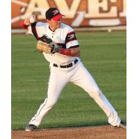 Sioux City Explorers shortstop Nate Samson