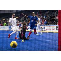 Kansas City Comets score against the Orlando Seawolves