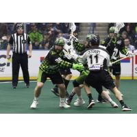 Saskatchewan Rush battle the Colorado Mammoth