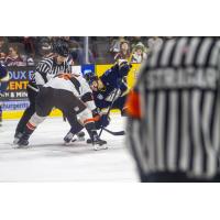 Sioux Falls Stampede face off with the Omaha Lancers