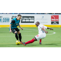 Leo Gibson of the Kansas City Comets (right) vs. the St. Louis Ambush