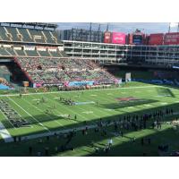 The Dallas Renegades battle the New York Guardians in an XFL game
