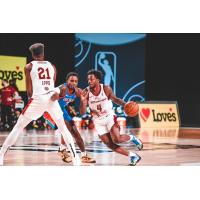 Canton Charge guard Antonio Blakeney drives vs. the Oklahoma City Blue