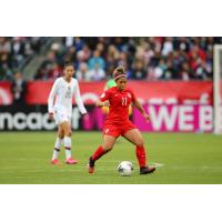 Midfielder Desiree Scott
