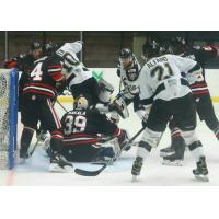The Wheeling Nailers pressure the Indy Fuel