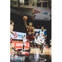 Canton Charge guard Antonio Blakeney eyes the basket against the Long Island Nets