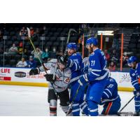 Wichita Thunder give the Kansas City Mavericks a hard time