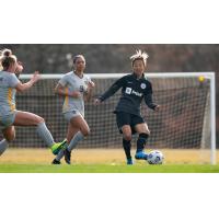 Racing Louisville FC forward Yuki Nagasato