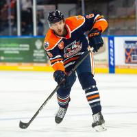 Bakersfield Condors defenseman Vincent Desharnais