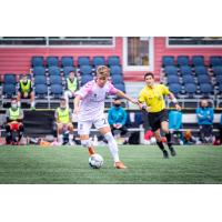 Forward Madison FC midfielder Audi Jepson