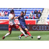 Chicago Fire FC battles the New York Red Bulls