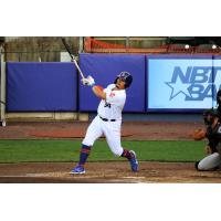 Bruce Maxwell went 3-for-5 with a home run, double, and five RBIs on Thursday night for the Syracuse Mets