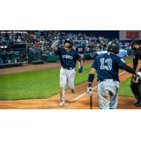 Dermis Garcia plates a run for the Somerset Patriots