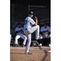 Zack Britton pitching with the Somerset Patriots