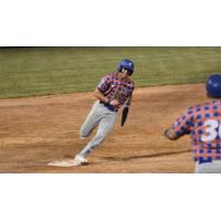 Brendan Ryan rounds third for the Green Bay Booyah
