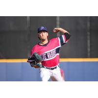 Pensacola Blue Wahoos pitcher Antonio Velez