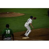 Tri-City Dust Devils first baseman Kenyon Yovan