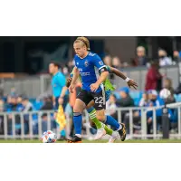 San Jose Earthquakes defender Tommy Thompson