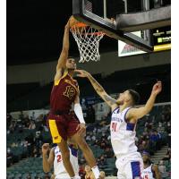 Justin James of the Cleveland Charge vs. the Motor City Cruise