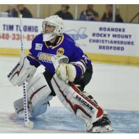 Roanoke Rail Yard Dawgs goaltender Henry Dill