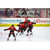 Cincinnati Cyclones react after a goal