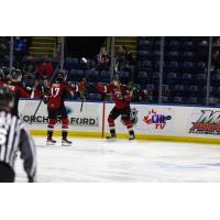Vancouver Giants celebrate right wing Jaden Lipinski's goal vs. the Kelowna Rockets