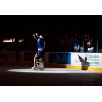 Roanoke Rail Yard Dawgs goaltender Henry Dill
