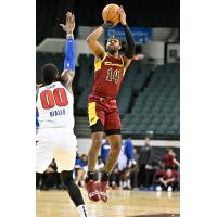 Cleveland Charge guard Malik Newman shoots against the Motor City Cruise