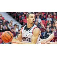 Shooting guard Isiah Osborne with the University of Carleton