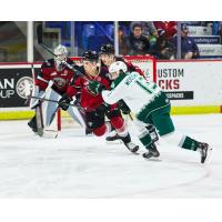 Vancouver Giants battle the Everett Silvertips
