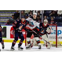 Kelowna Rockets forward Colton Dach (center)