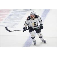 Wheeling Nailers forward Cam Hausinger