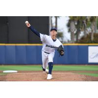 Pensacola Blue Wahoos pitcher Cody Mincey