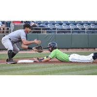 Gwinnett Stripers slide in before the tag