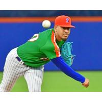 Syracuse Mets' José Buttó in action