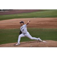 Tri-City Dust Devils pitcher Sammy Natera, Jr.