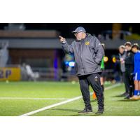 Pittsburgh Riverhounds SC head coach Bob Lilley