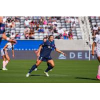 San Diego Wave FC defender Abby Dahlkemper