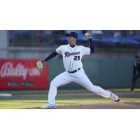 Tacoma Rainiers' Tommy Milone on the mound
