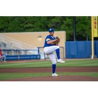 Biloxi Shuckers pitcher Nate Peterson