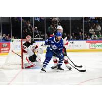 Syracuse Crunch forward Joel Teasdale vs. the Utica Comets