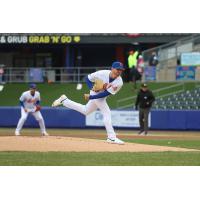 Syracuse Mets pitcher Brandon Waddell