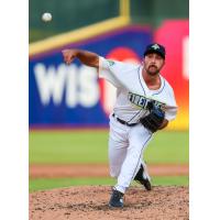 Columbia Fireflies pitcher Nick Conte