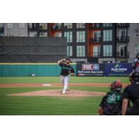 Greensboro Grasshoppers pitcher Antwone Kelly