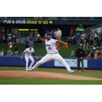 Syracuse Mets' Joander Suarez on the mound