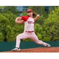 Ottawa Titans pitcher Shane Telfer